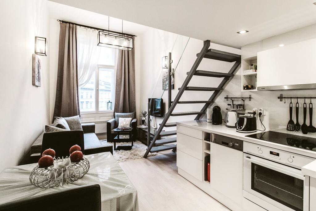 First At Andrassy Apartment 布达佩斯 外观 照片